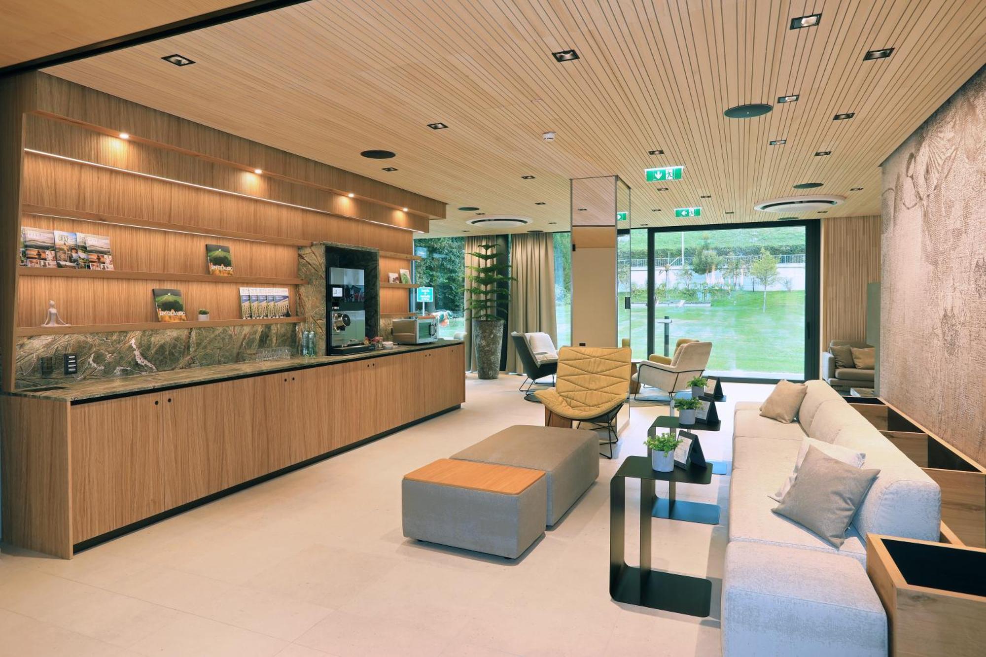 Hotel Steiermarkhof Graz - Aus Holz Gebaut, Von Huegeln Gekuesst ภายนอก รูปภาพ